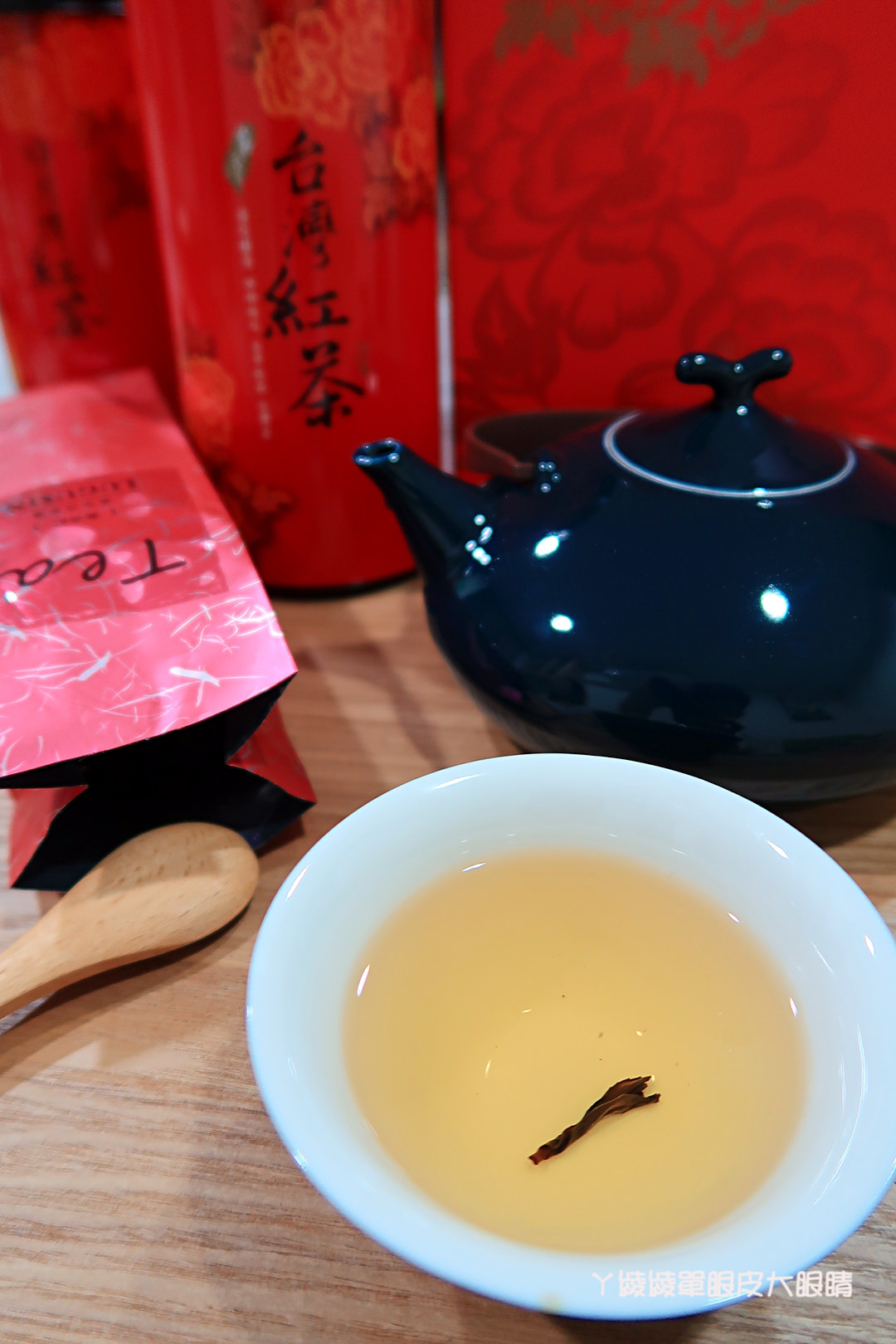 網友大力推薦的台灣茶葉伴手禮盒，來自南投鹿谷茶葉世家的芯茶濃