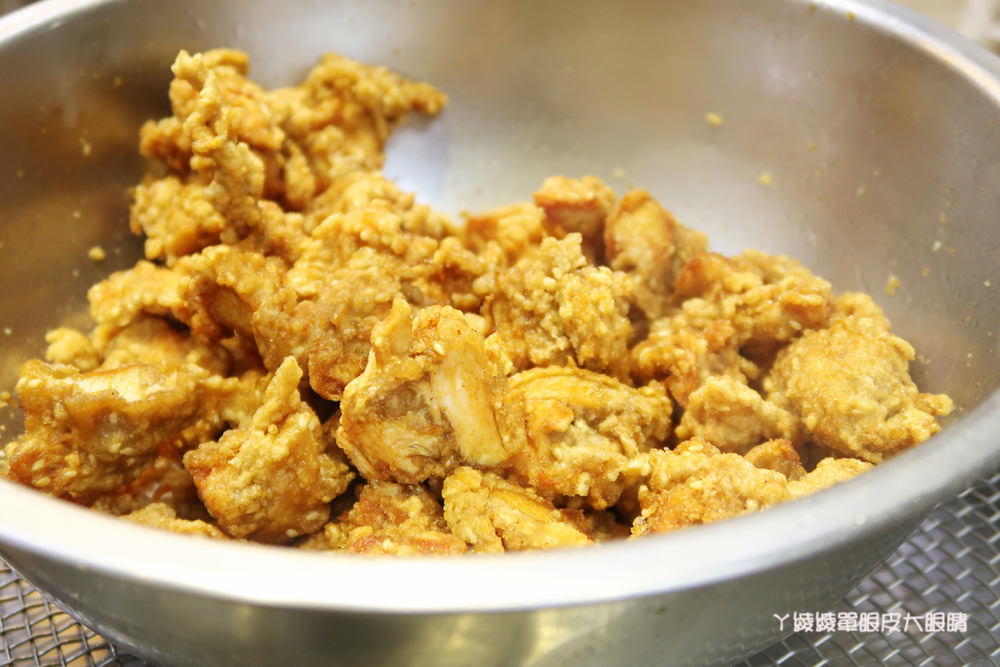 新竹鹽酥雞！三味鹽酥雞，外皮酥脆好吃的無骨鹹酥雞