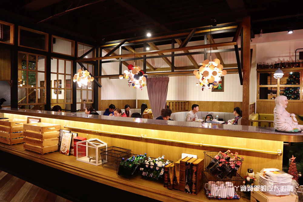 新竹美食餐廳推薦佐佐義，竹北平價義式料理！小木偶童話玻璃屋
