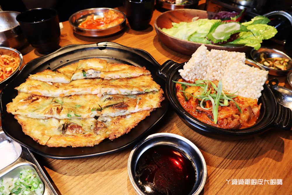 新竹韓式燒肉推薦娘子韓食！專人代烤又有氣氛，當日壽星免費贈送超浮誇燒肉蛋糕