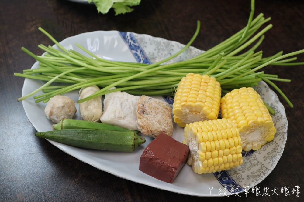 好吃羊肉爐吃到飽始祖先驅就在新竹！隨便你怎麼夾，全台獨創山神種子湯頭不喝會後悔